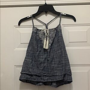 3/$15 Abercrombie 100% cotton blue/white size XS top